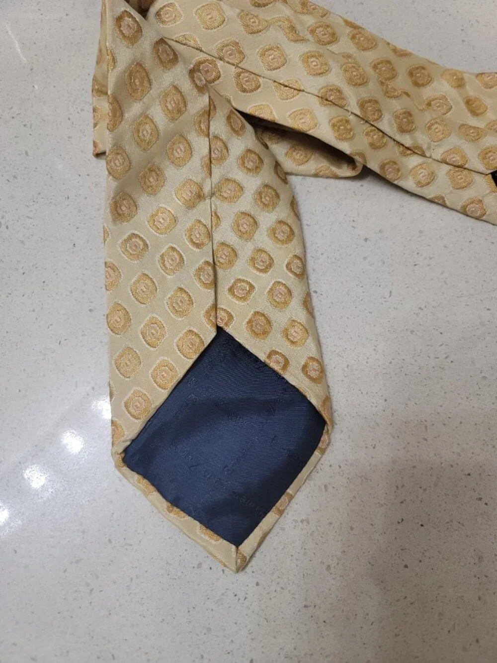 Ermenegildo Zegna Men's Tie 100% Silk, Made in Italy Excellent Cream
